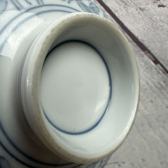 Atq Japanese Arita Ware Hand Painted Porcelain Ceramic Covered RIce Noodle Bowl - Picture 9 of 11